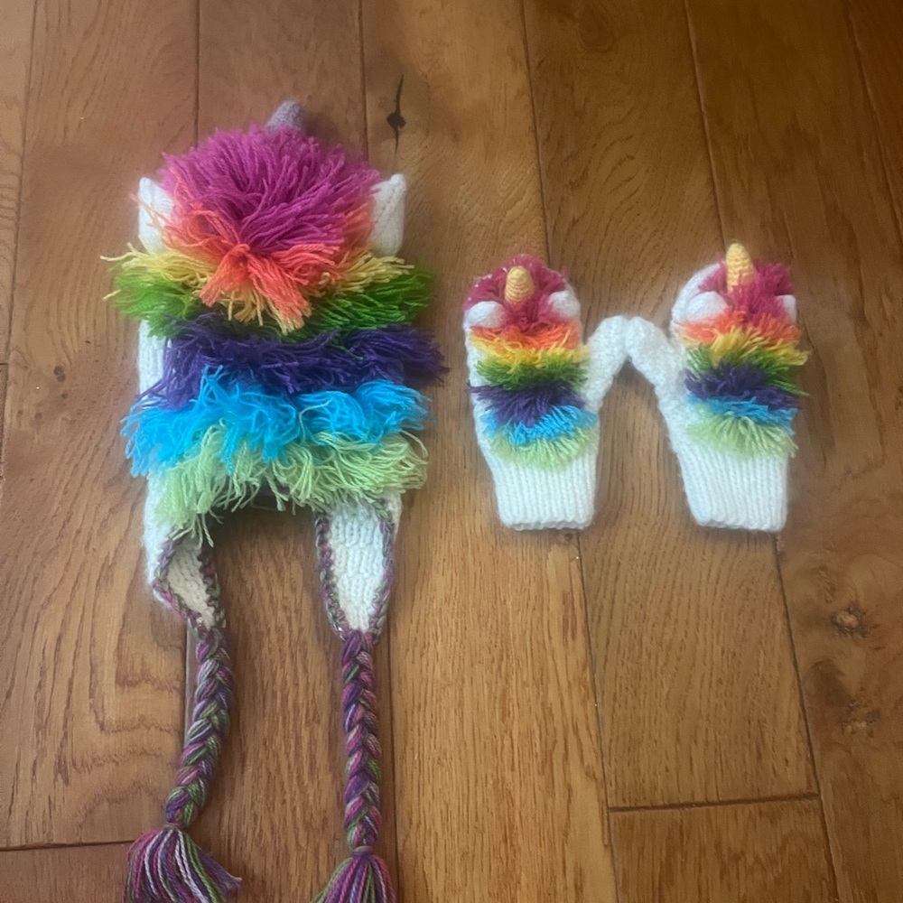 Rainbow Unicorn Knit Hat and Mittens Set